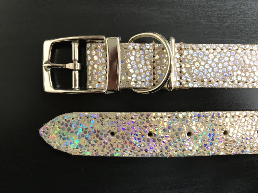 https://www.heritagedogcollars.co.uk/product/beige-with-holographic ...