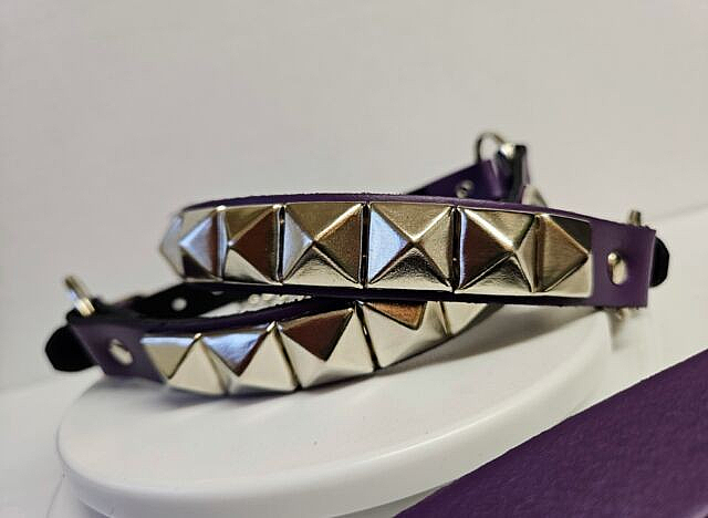 Boot Strap - Purple - Pyramid